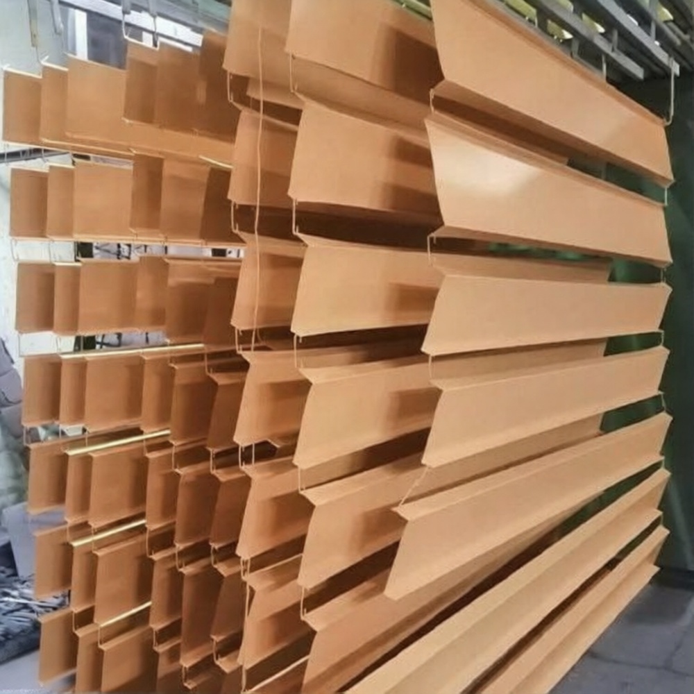 Отлив оконный оцинкованный c порошковым покрытием 1,2мм ширина более 625 мм RAL 1034