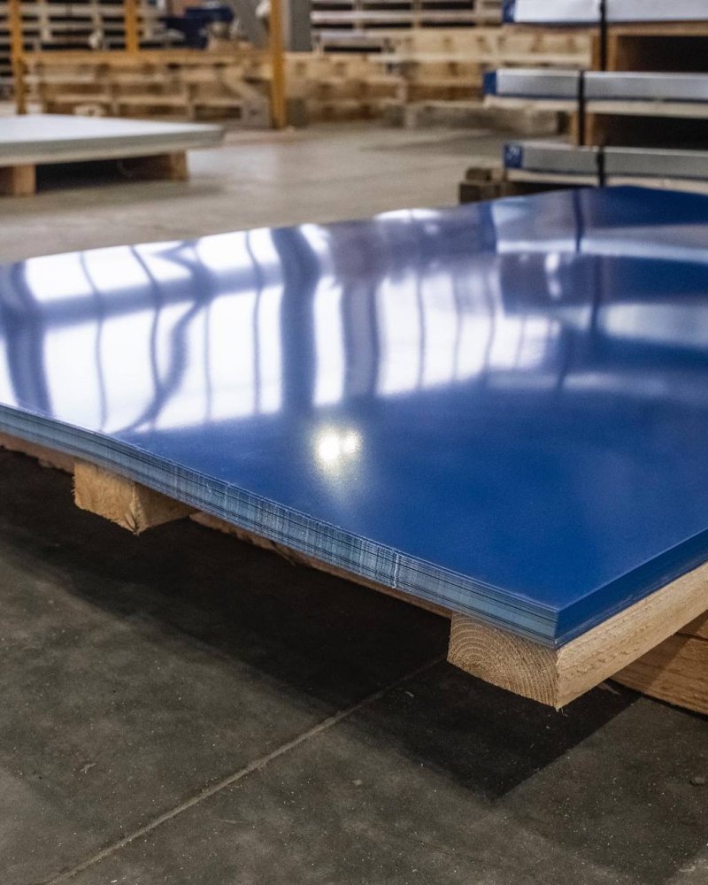 Гладкий лист 0.9 мм RAL 5005 сигнальный синий