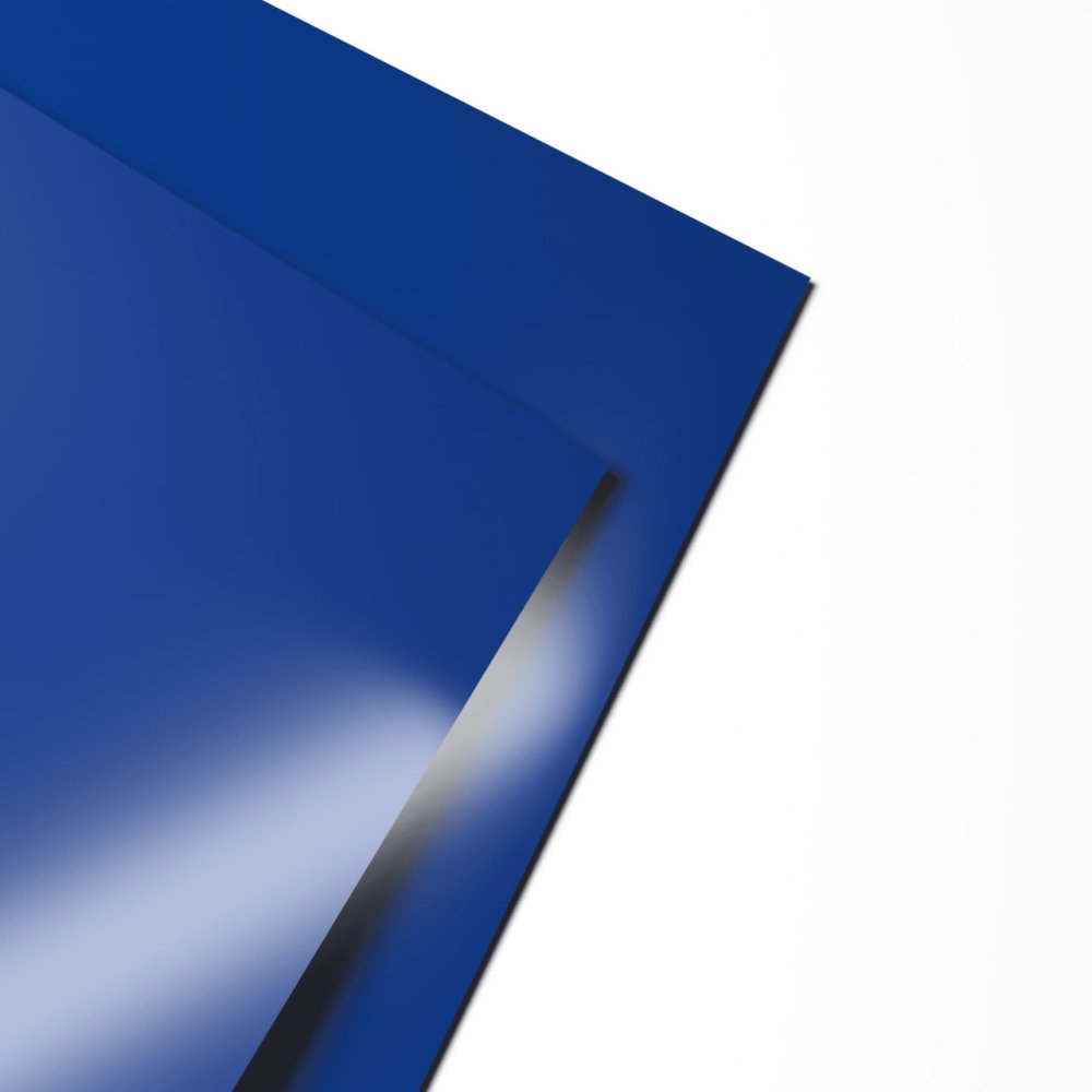 Гладкий лист 1.5 мм RAL 5005 сигнальный синий